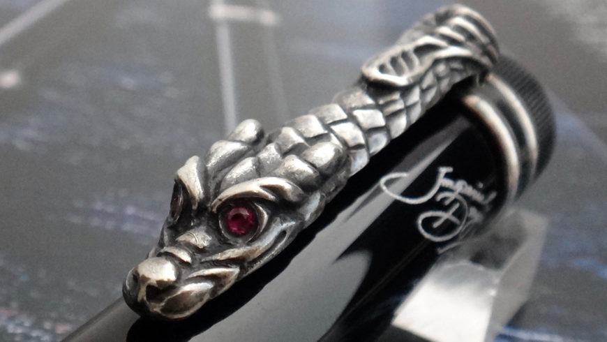 Montblanc Imperial Dragon Fountain Pen Silver